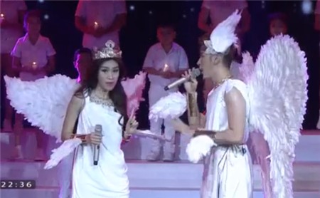 Dương Hoàng Yến - Hà Duy đăng quang Cặp đôi hoàn hảo 2014.