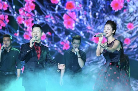 Dương Hoàng Yến - Hà Duy đăng quang Cặp đôi hoàn hảo 2014.