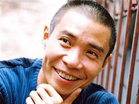 danh-hai-viet-dong-vai-bi-trong-san-khau-cuoc-doi-7