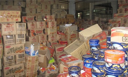 hàng-nhái, hết-date, hàng-tết, buôn-lậu, thực-phẩm, đồ-khô, đồ-hộp, đóng-gói, sản-xuất