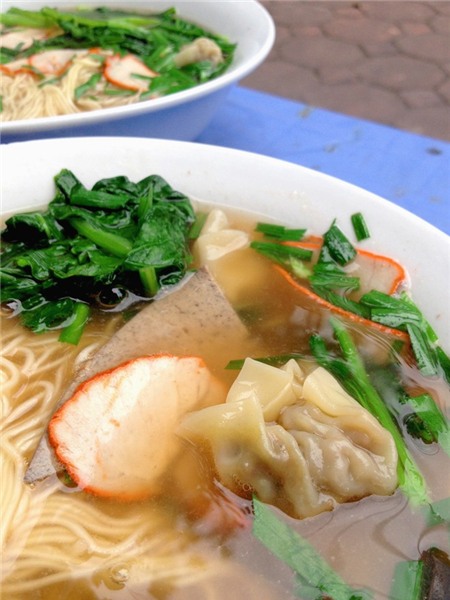 5 hàng quà sáng không nhanh chân là hết ở Hà Nội 4