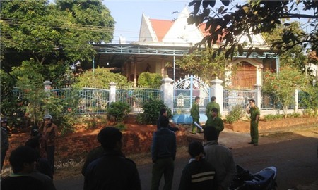 Nữ sinh học giỏi suốt 12 năm bị cướp sát hại trong đêm