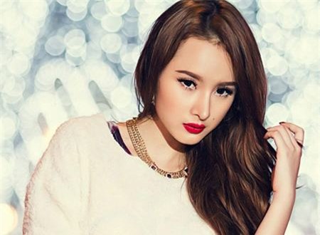 angela-phuong-trinh-dau-kho-vi-nhin-nham-nguoi-1