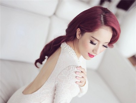 5 tấm lưng trần mướt mắt nhất showbiz Việt - 6