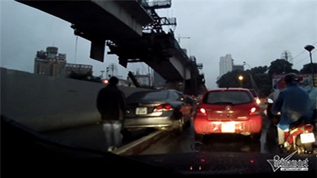 cầu Trắng; Hà Đông; bẫy ô tô