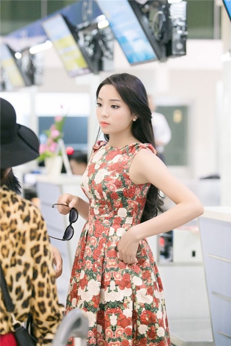 Hoa hậu Kỳ Duyên mắc lỗi ngay lần đầu mặc