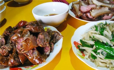 Thịt khô trên mâm cỗ Tết người Tây Bắc 6