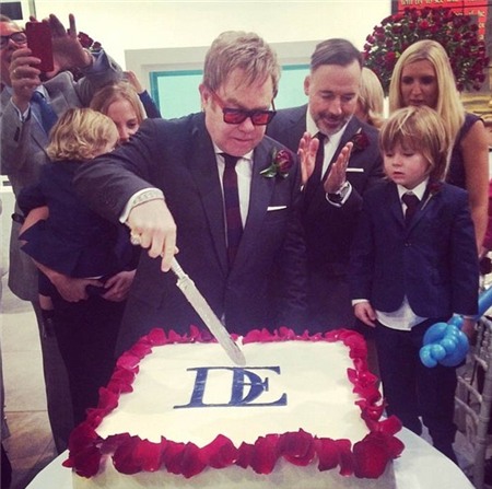 Những đám cưới đồng tính nổi tiếng của sao thế giới 5