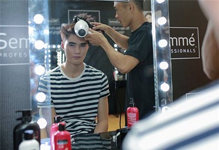 2 quán quân Next Top Model có đáng bị