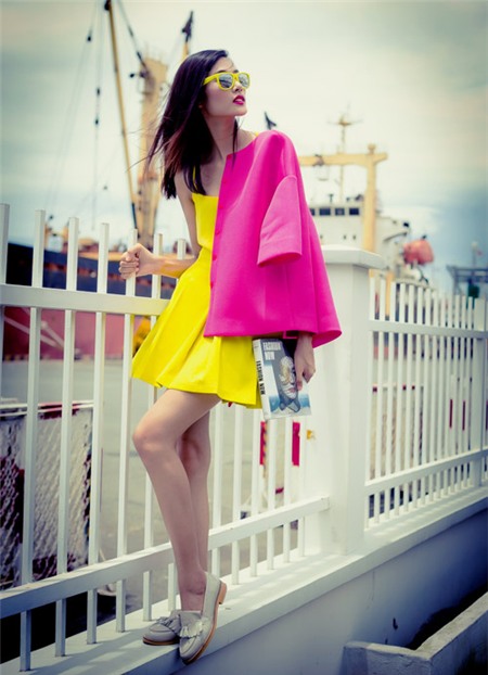 Những pha thử nghiệm thời trang táo bạo của sao Việt - 11