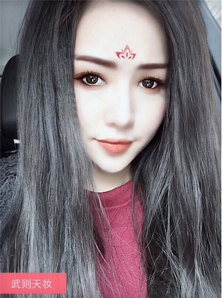 Chuyên gia lý giải việc đua nhau chế hình Võ Tắc Thiên - 2