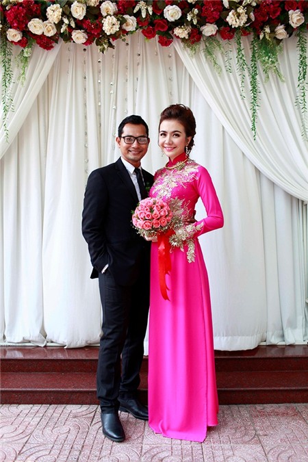 Đám cưới bình dân của Huỳnh Đông - Ái Châu ở miền Tây