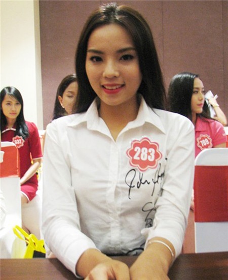 Hoa hậu Kỳ Duyên và những lần mặc đồ bị chê