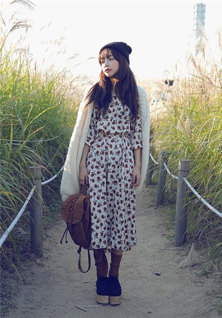 Diện váy hè giữa mùa đông - Tuyệt chiêu trị những ngày 