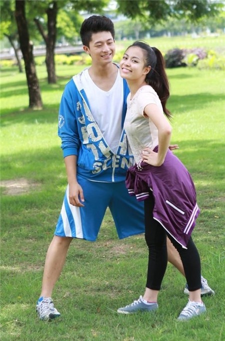 Mỹ nhân và tin đồn tình cảm khi làm việc với Việt kiều