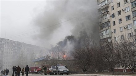 Hàng chục người thiệt mạng, bị thương khi thành phố Mariupol bị bắn phá mấy ngày qua. Ảnh: NBC News