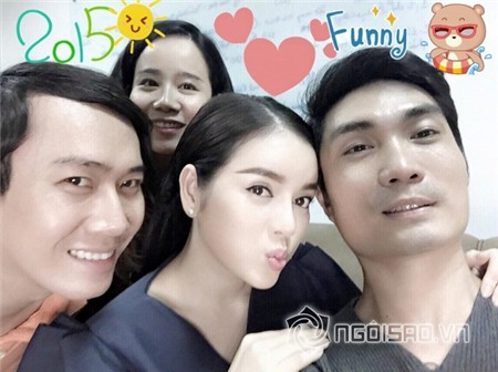 Lý Nhã Kỳ bị nghi 'dao kéo' vì lộ cằm nhọn hoắt đáng sợ