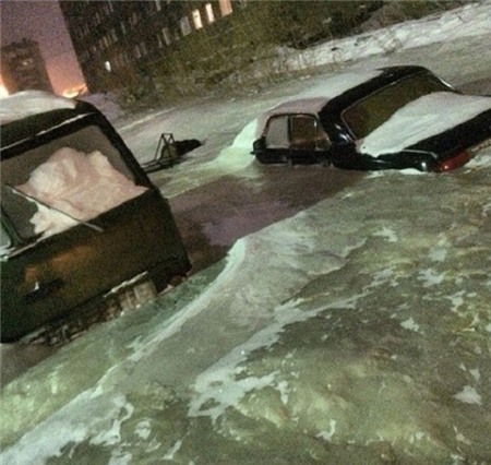 Người dân choáng trước cảnh đường hóa 