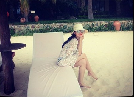 Những khoảnh khắc gợi cảm hiếm hoi của Linh Nga - 13