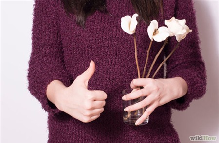 Mách nhỏ bí kíp giữ hoa tươi lâu trong Tết này - 8