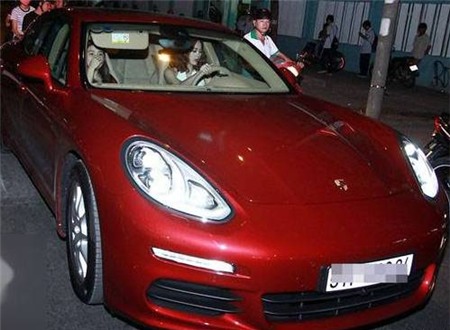 vua-mua-nha-hon-2-ty-minh-hang-tau-xe-sang-6-ty-dong-2