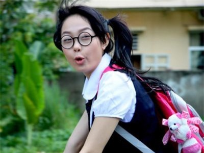 minh-hang-quy-co-doc-than-thanh-cong-bac-nhat-showbiz-viet