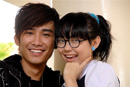 minh-hang-quy-co-doc-than-thanh-cong-bac-nhat-showbiz-viet