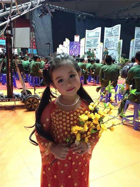 mẫu nhí, bộ ảnh,