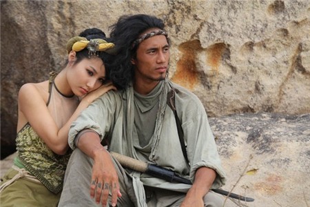 Trong bộ phim Mỹ nhân kế ra mắt năm 2013, người đẹp Diễm My 9x vào vai cô gái Mai Thị có người yêu là anh chàng chăn dê Dương Linh do Phạm Anh Khoa đóng. Cảnh làm tình của cặp đôi này ở một mỏm đá được cho là nóng bỏng nhất của phim. 