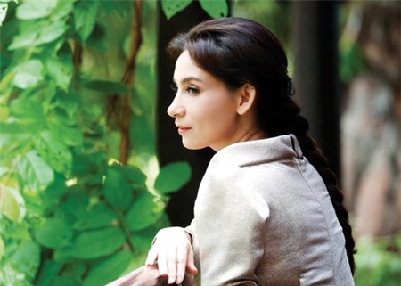 phi-nhung-mot-long-vi-gia-dinh-va-niem-hanh-phuc-cham-con-cua-nguoi