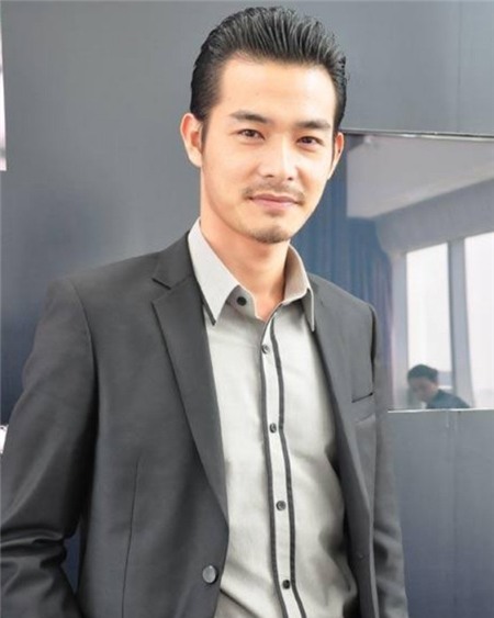 Phượng Chanel: 'Tôi khuyên Ngoan đừng lôi con diễn kịch'