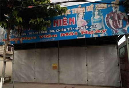 Đi tập thể hình bị tạ đè chết