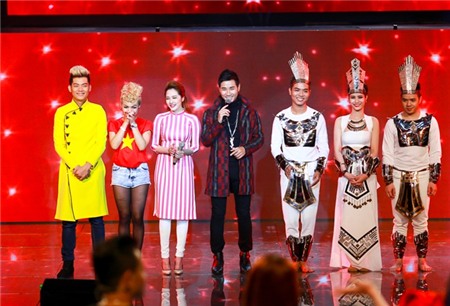 Nguyên Khang: 'Dù bị chê vẫn không thay đổi cách dẫn MC'