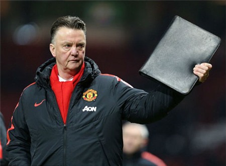 Van Gaal chính thức bị FA