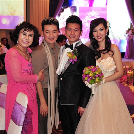 4 đại gia được nhiều sao hàng đầu showbiz Việt nể nang nhất 15