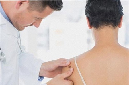 ung thư, báo động đỏ, triệu chứng, biểu hiện