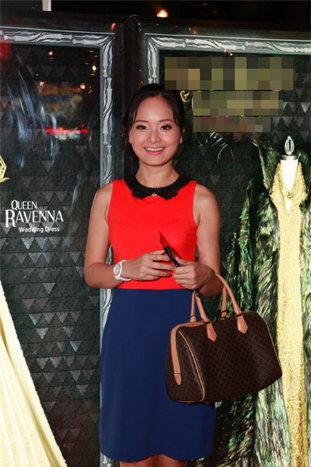 Diễn viên Lan Phương ngày càng nóng bỏng lạ lẫm - 2