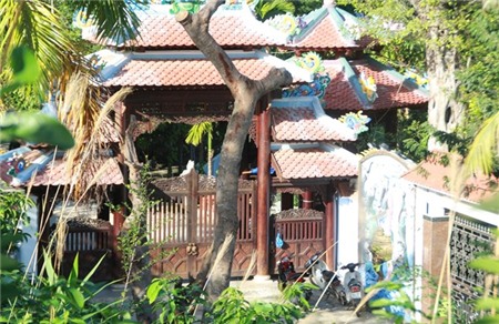 Sau khi báo chí vào cuộc, UBND quận Liên Chiểu quyết định xử phạt gia đình tướng Thạch số tiền 22,5 triệu đồng. Đồng thời, buộc gia đình ông phải tháo dỡ toàn bộ công trình xây dựng vi phạm nêu trên. Thời hạn tháo dỡ biệt thự trái phép là trong vòng 35 ngày kể từ ngày 4/2.