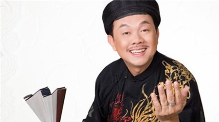 chi-tai-va-noi-niem-dang-sau-san-khau-khi-bi-khan-gia-che-hai-nham3