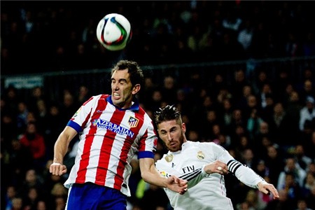 Nacho chắc chắn không thể cạnh tranh với Diego Godin cho vị trí trung vệ còn lại. Trong hai mùa giải gần đây, tuyển thủ người Uruguay luôn là điểm tựa vững chắc nhất nơi hàng thủ của nhà đương kim vô địch La Liga.