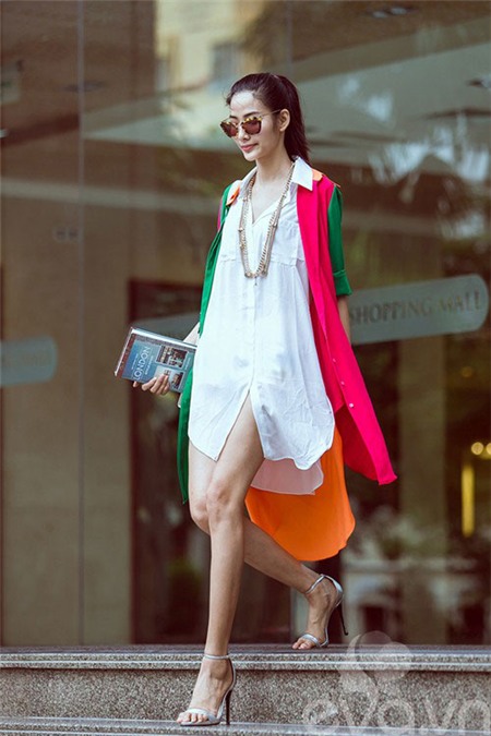 Học sao Việt biến tấu sơ mi trắng siêu sáng tạo - 10