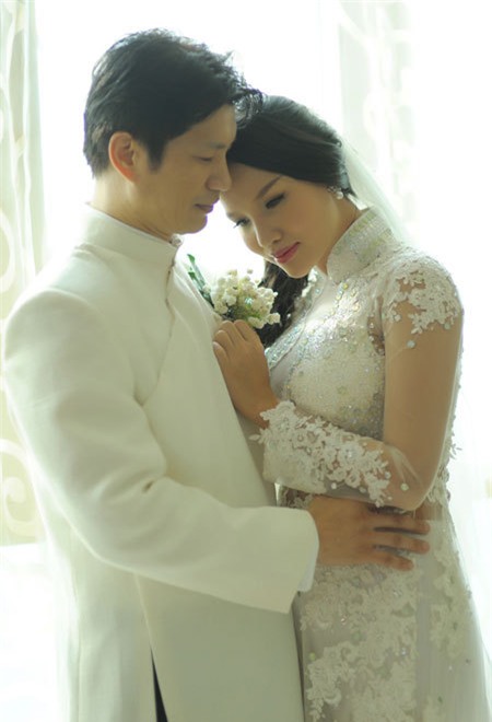 su-that-dang-sau-dam-cuoi-chop-nhoang-cua-dustin-nguyen-va-bebe-pham