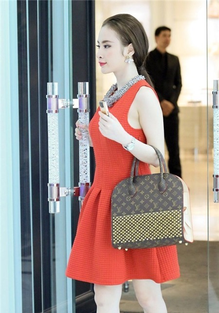 Những mỹ nhân Việt mới đôi mươi đã chuộng phong cách 