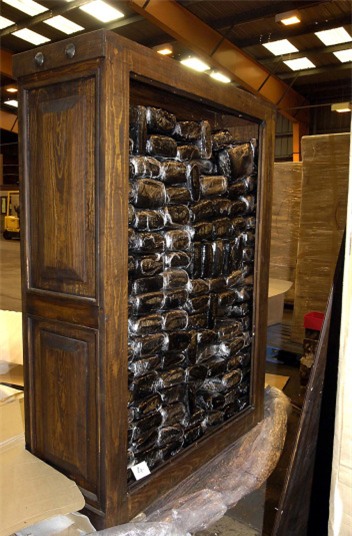 Những màn buôn lậu ma túy tinh quái nhất thế giới 9