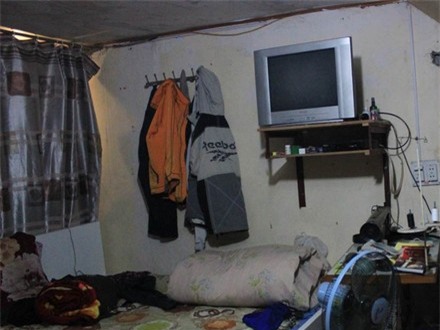 sao-tre-song-xa-hoa-tien-ty-nghe-sy-gia-o-vuc-tham-doi-ngheo-12