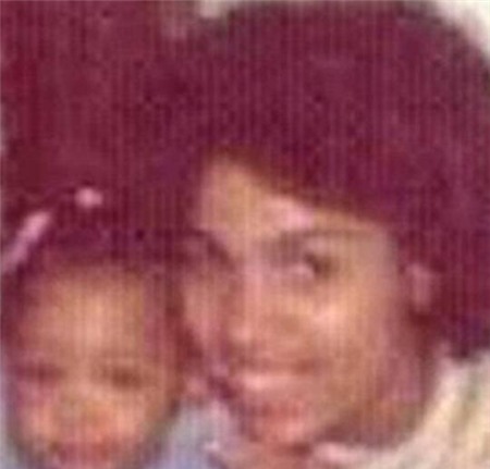 Cậu bé Luke, người nói mình là hiện thân của một phụ nữ đã chết từ 13 năm trước khi cậu ra đời.