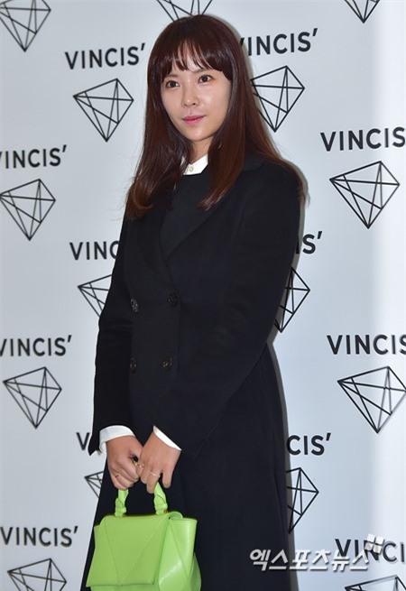 Giật mình những mỹ nam, mỹ nữ Hàn Quốc đang 