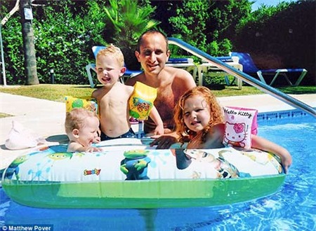 Chồng ung thư sắp chết, vợ cố gắng 