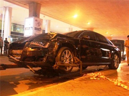 Phó Thủ tướng yêu cầu làm rõ vụ xe Hà Hồ gây tai nạn - 1