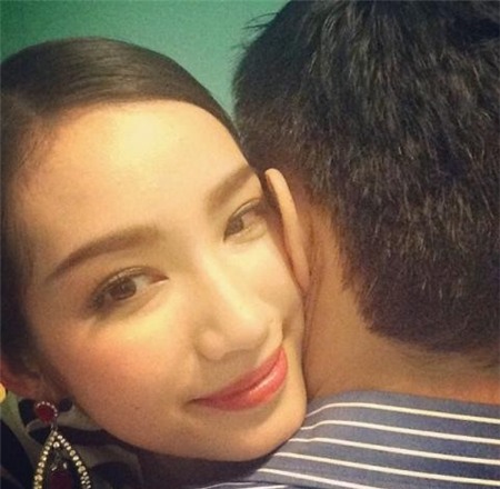 Điểm giống nhau bất ngờ của 2 cô dâu Ngân Khánh, Trúc Diễm - 5